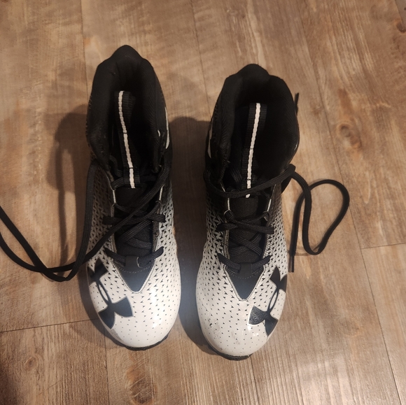 Under Armour Football Cleats